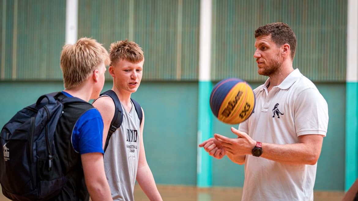 DinoBasketballCamp 2025 - Photo 11