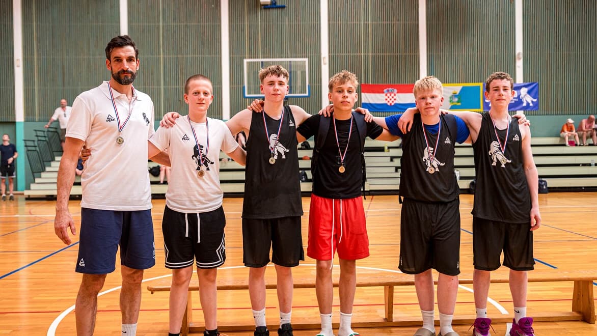 DinoBasketballCamp 2025 - Photo 7